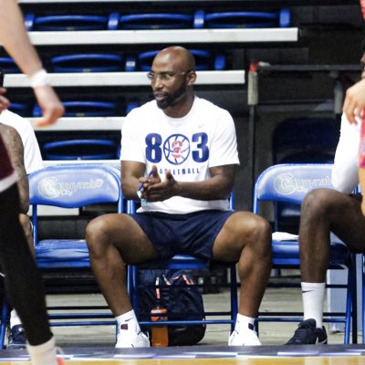 Coach Jarelle Redden tweet media
