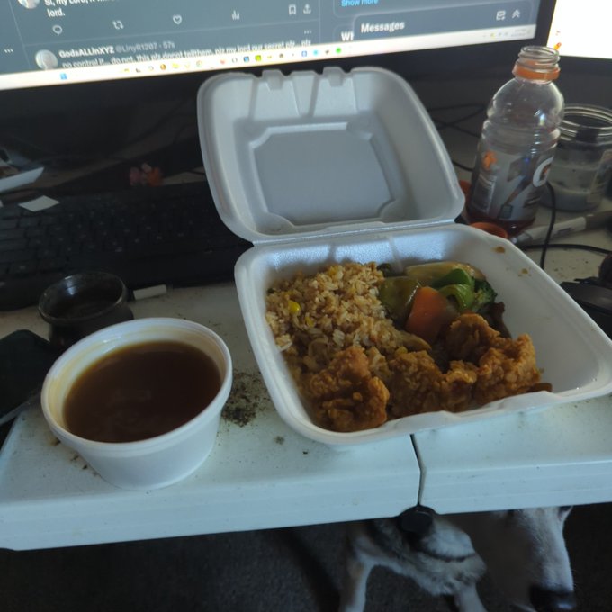 In Missouri there is only One. Hana. I didn't see this in Florida. But Missouri? Idk whyyyy but chasew