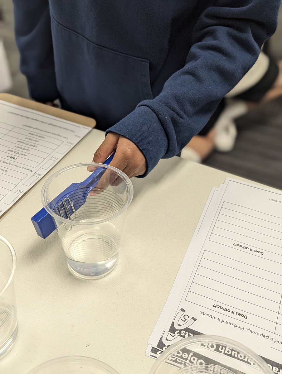 Julie_Gober's tweet photo. 🧲🧑‍🔬 5th Grade Scientists 👩‍🔬🧲 @nebbienation #Iloverockwallisd https://t.co/9V4eEIr3kD