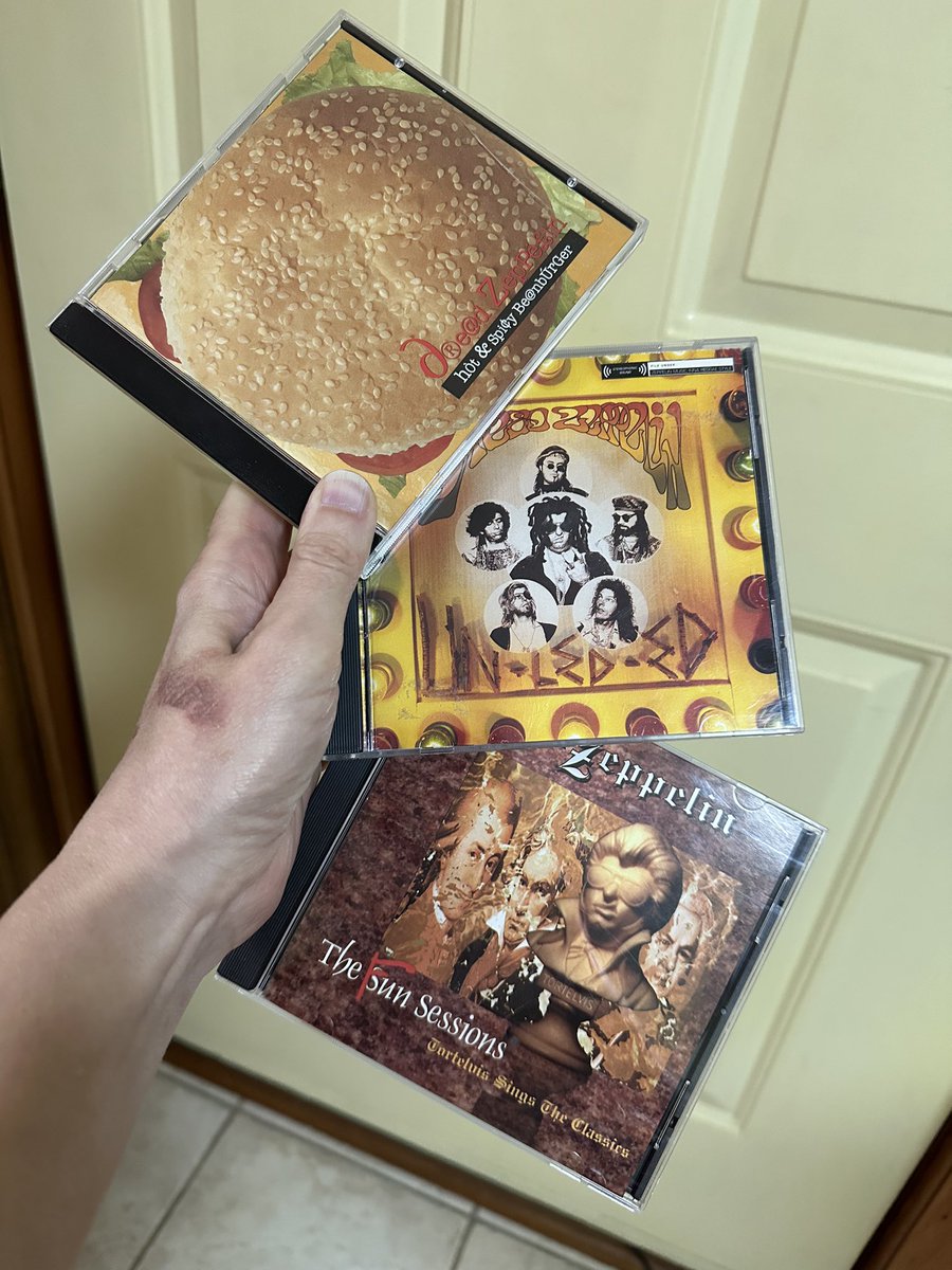 AnnHall9's tweet photo. @stevendeknight I still have my CDs from back in the day. Love it when my fandoms collide 😃 https://t.co/vR8Z1HYF09