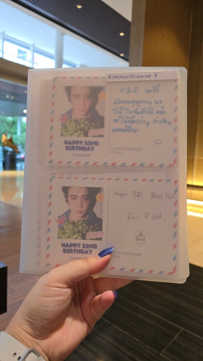_pinjaii's tweet photo. ข้อความของทุกคนจากคาเฟ่ #Smiley22YRSWithNat 
ถูกนำส่งให้น้องณฐเรียบร้อยแล้วนะคะ 
ขอบคุณที่มาสร้างความทรงจำดีๆด้วยกันนะคะ 🩷✨️ @natasittttt 
#Nat22ndBDProject #natasitt
#ขวดนมของเบบี้ณฐ #ฮาร์ทดิสของแม้กณฐ https://t.co/uTjc1S4jV3