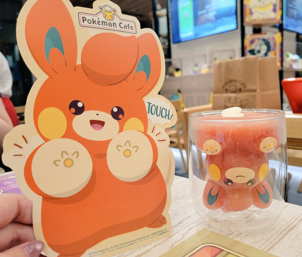 LquuUl's tweet photo. ポケモンカフェでパモさんを堪能してきました♡幸せ……
そのうちパピモッチもフィーチャーされないかなー！（強火）

#ポケモンカフェ 
#パモ https://t.co/Lkri6FARhv