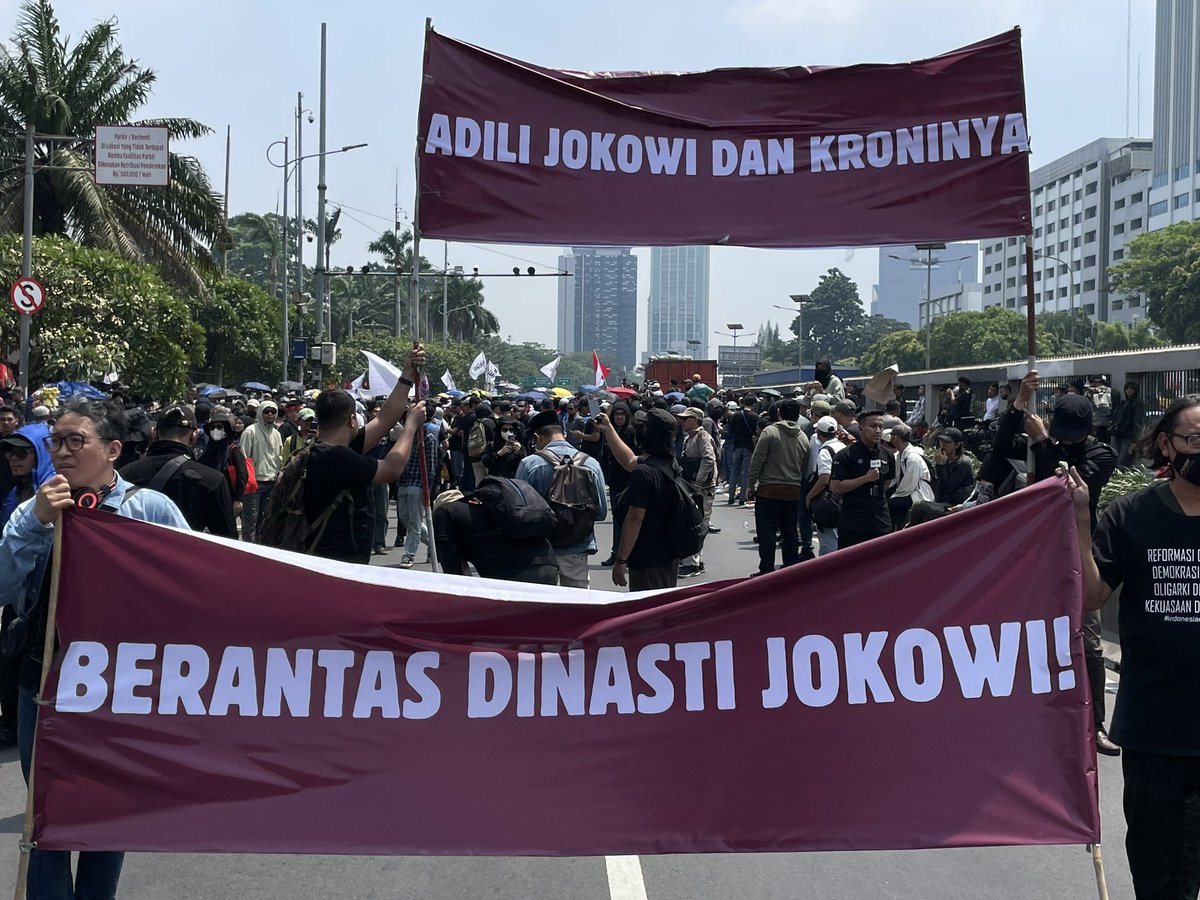 Dandhy Laksono tweet media