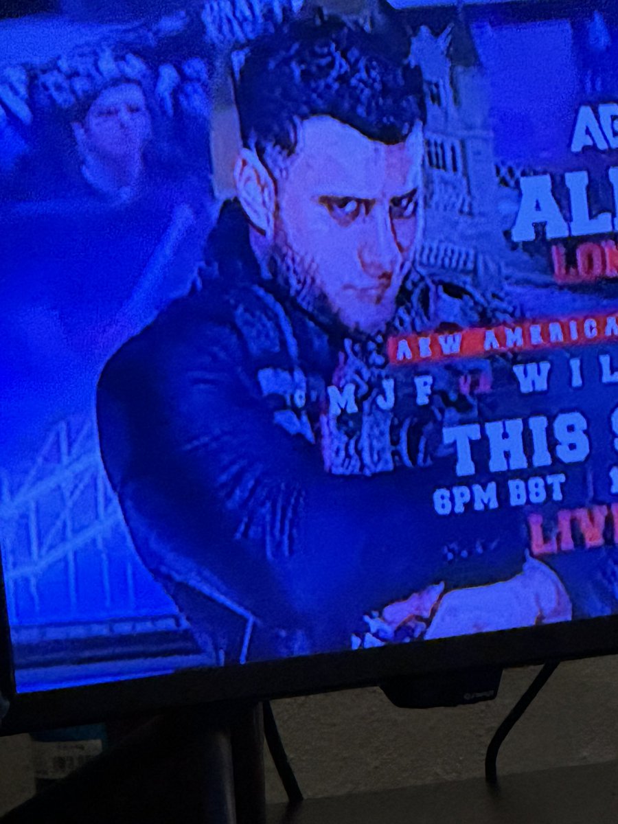 MichaSunnyVEW's tweet photo. IS THAT YOU GRU? #AEWDynamite https://t.co/pF7ZRBDtIj