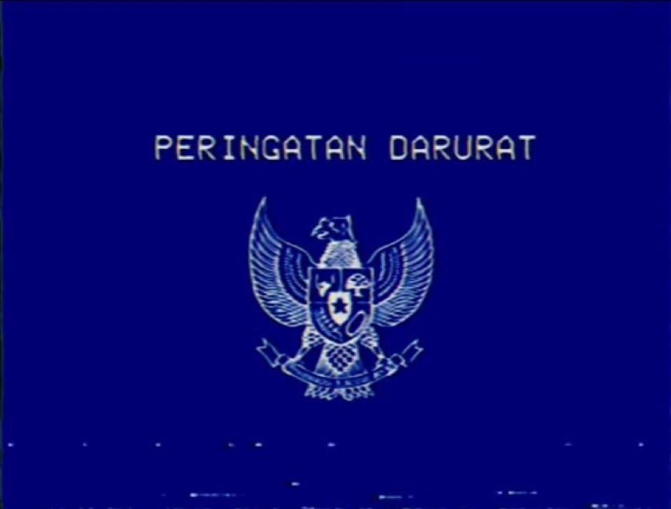 Doa kami hari ini, semoga kawan-kawan yang turun aksi mendapat perlindungan Tuhan Yang Maha Esa. Saling jaga sesama. Lawan kita adalah penguasa dan pemerintah yang zalim!

#DaruratDemokrasi
#KawalPutuskanMK #TolakPolitikDinasti