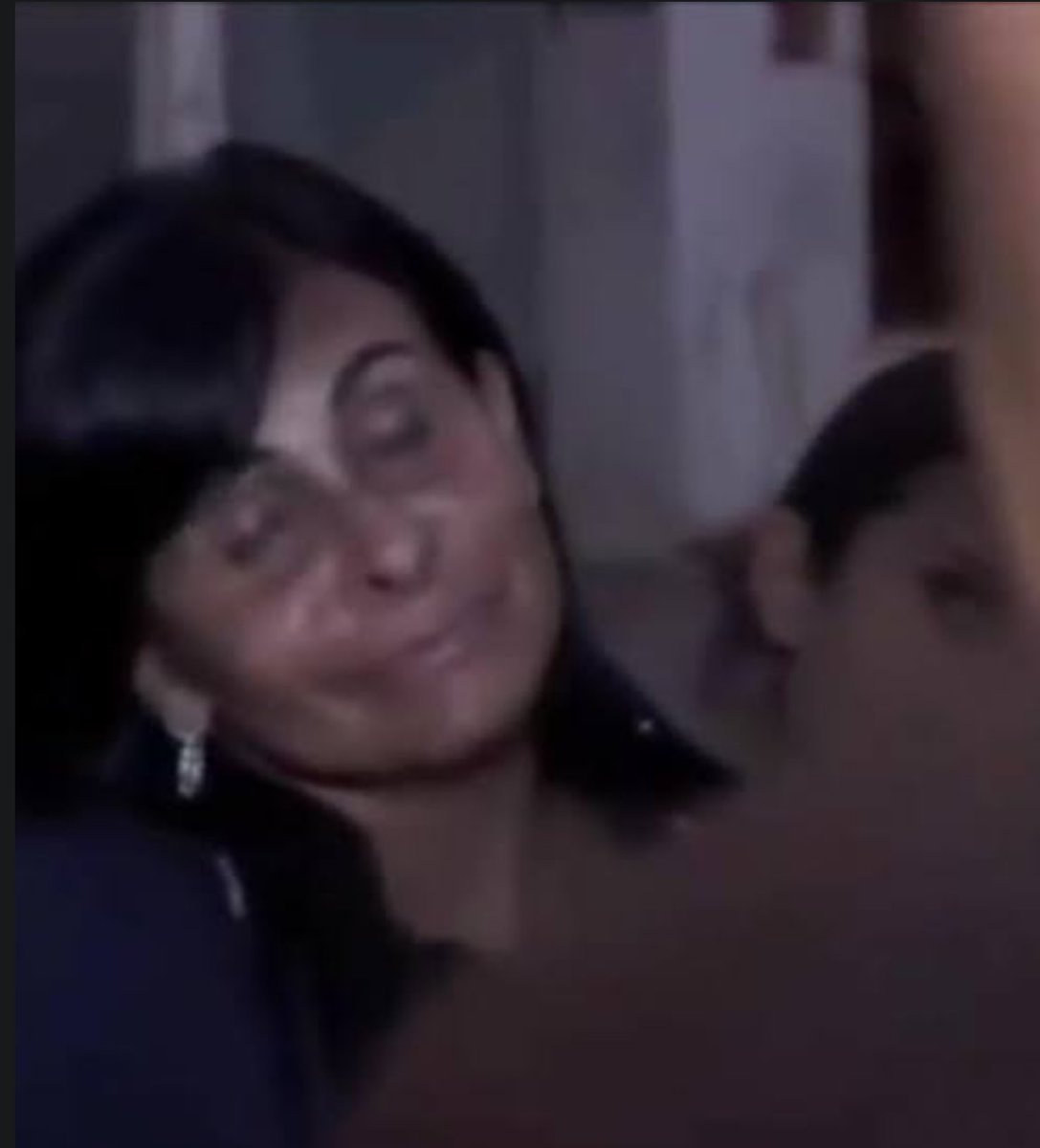 Todo o dia inventando um estresse diferente pra me dar ao luxo de comer uma besteira