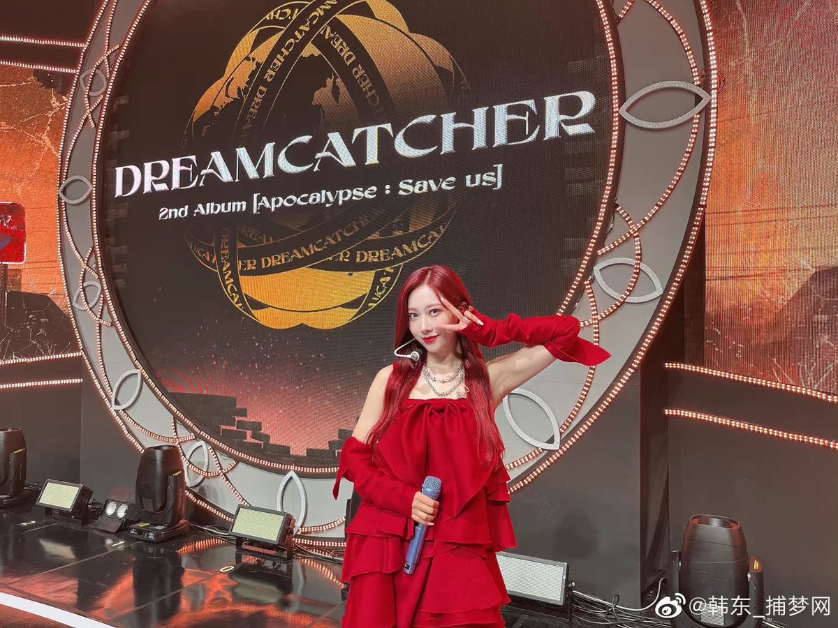 con el apagón, qué cosas suceden. (!!) y la dama de rojo aparece con el fin de dejar su lado villano a un lado, pero no lo suficiente como para que las #𝚁ǝp𓈒࣪ᗢུ𝙶i𝐫Ɩs le digan que no con la petición de unirse a su club de malas reputeras. 🌹

𝑙𝕠𝐯e 蝶 ♡ ¡ 𝚞𝐫ar𝕒