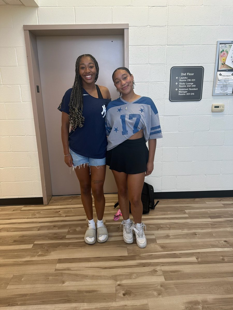 FIRST DAY OF SCHOOL 🎒