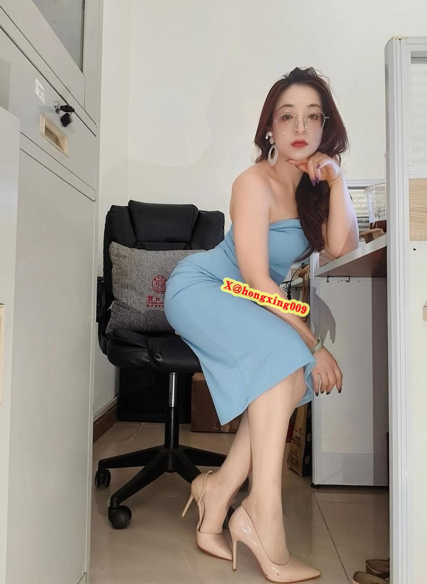很有范儿的职场熟女上司，感觉怎么样 https://t.co/d8e21GCDcb