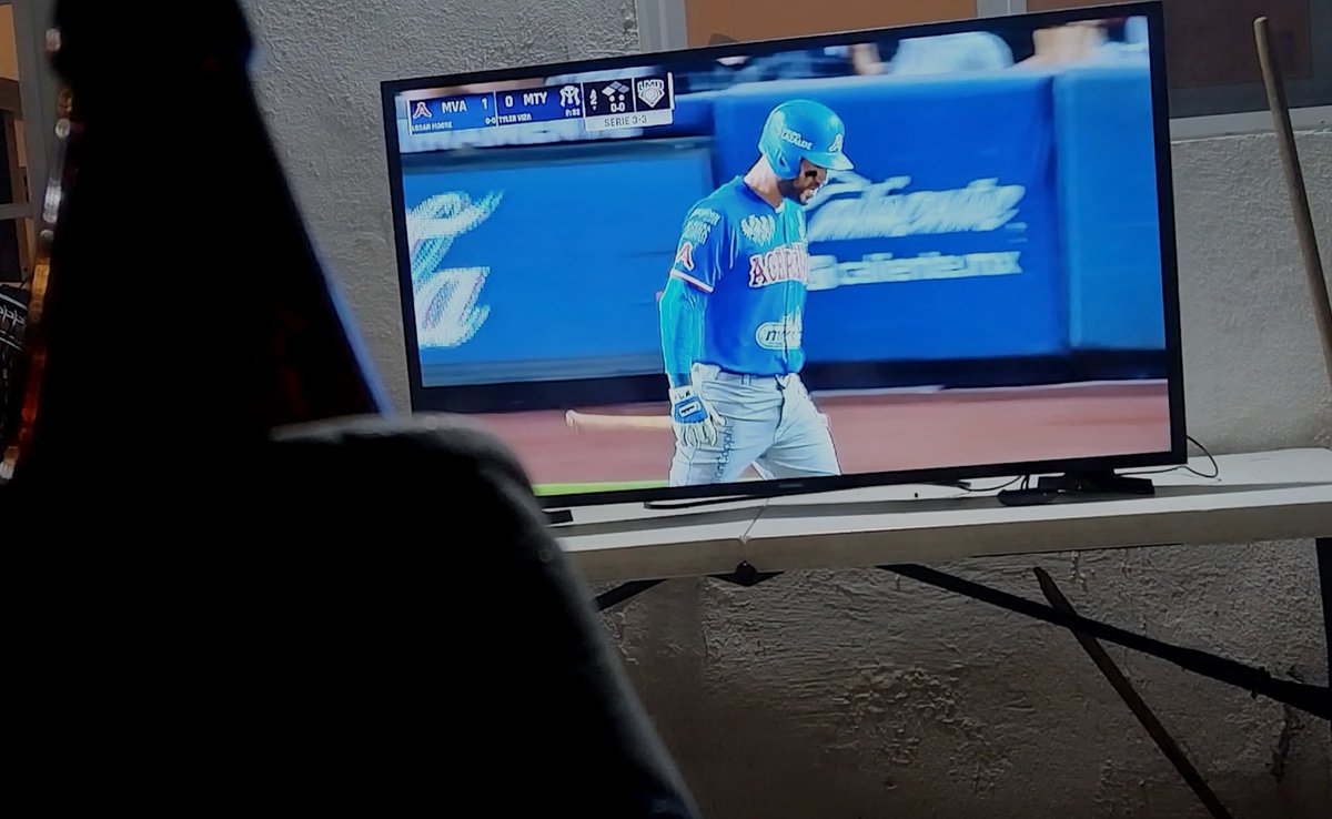 Vamos con todo <a href="/AcererosOficial/">Acereros de Monclova</a> !!!