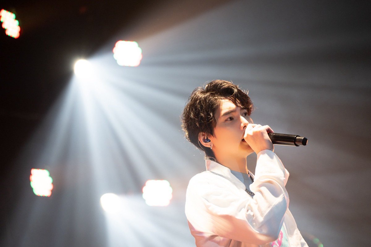 YU_Staff_'s tweet photo. 📣明日の、HMVでのニュ��シングル「弱虫/remembering」発売記念イベント、好評につき、当日券の販売決定👏
イベント当日10:00より、6Fレジカウンターにて販売いたしますので是非ご利用くださいませ。
※第4部 18:00開催回にご参加いただける各券種の販売になります。
#楊宇騰YU https://t.co/I2TV9OPjFP