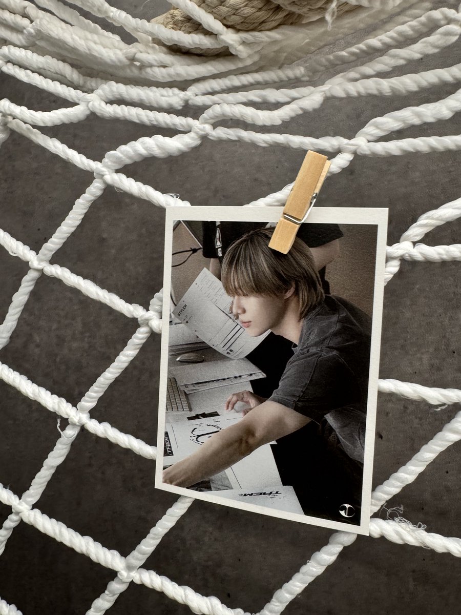 태민이가 만든 티셔츠인가봐….
미쳤어
작업하는거ㅠ개 섹시 ㅁㅊ