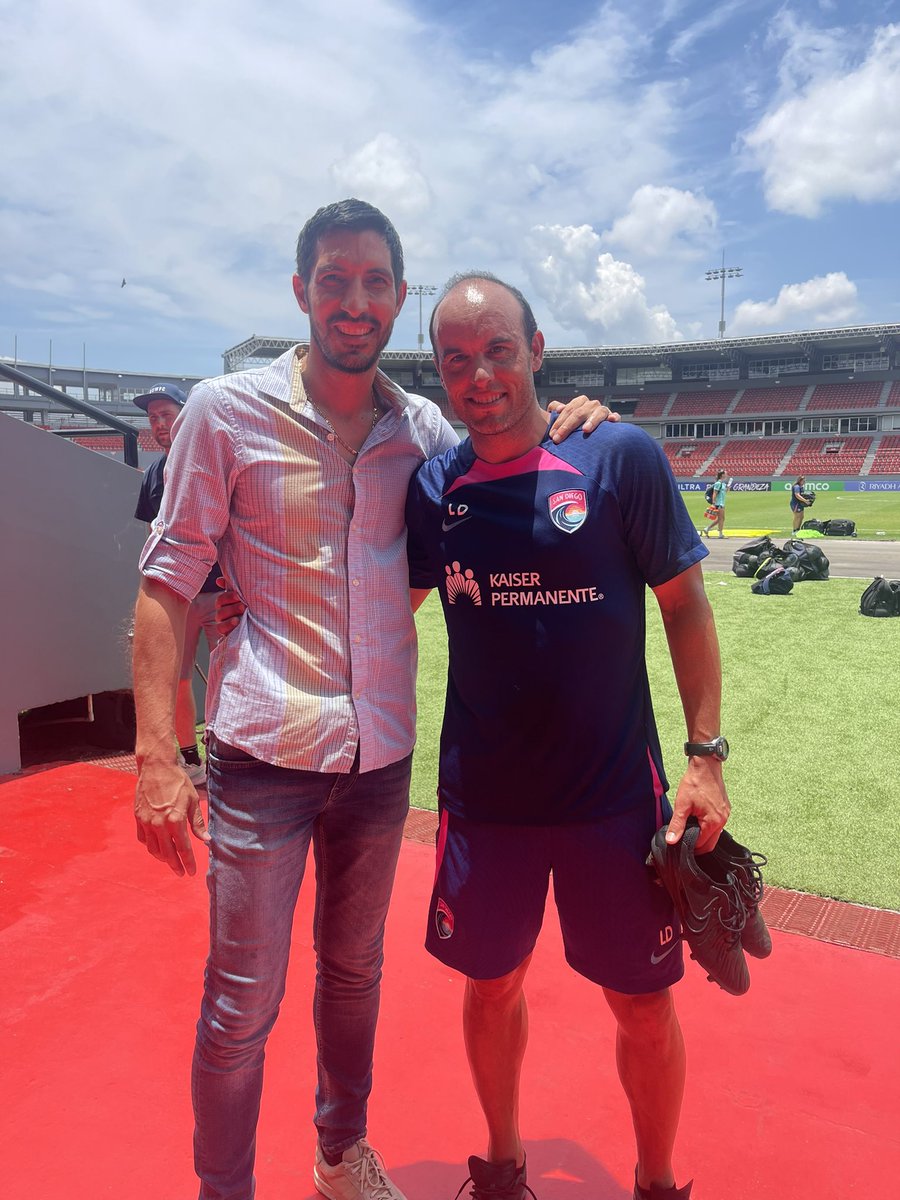 Siempre bienvenido amigo  🇵🇦 LD10 🤝 
💙💛🤍