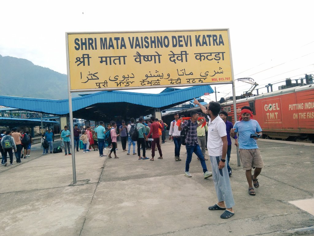 RealAnshul12's tweet image. श्री माता वैष्णो देवी, जम्मू कश्मीर ❤️🙏
.
.
#VaishnoDevi #Katra #JammuKashmir @smvdsbkatra