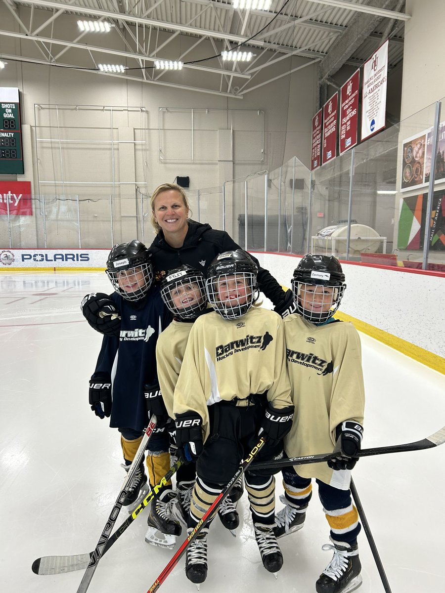 That’s a wrap on the 2024 Darwitz Hockey Youth Clinic <a href="/TriaRink/">TRIARink</a>! Thanks to the parents, players and coaching staff for a fun and memorable clinic!