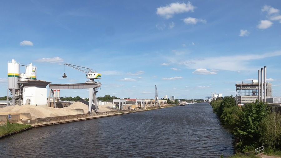 Inlaten vanuit Twentekanaal weer open na HCH-vervuiling h2owaternetwerk.nl/h2o-actueel/in…