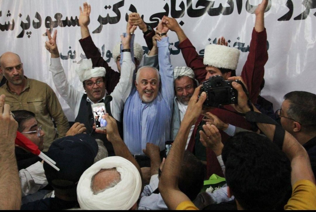 montazer_673's tweet photo. @journalist13650 شوخی فقط این دلقک لوس نظام بود https://t.co/wryesSaSBt