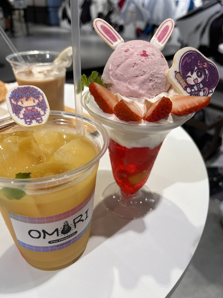 カフェにきた