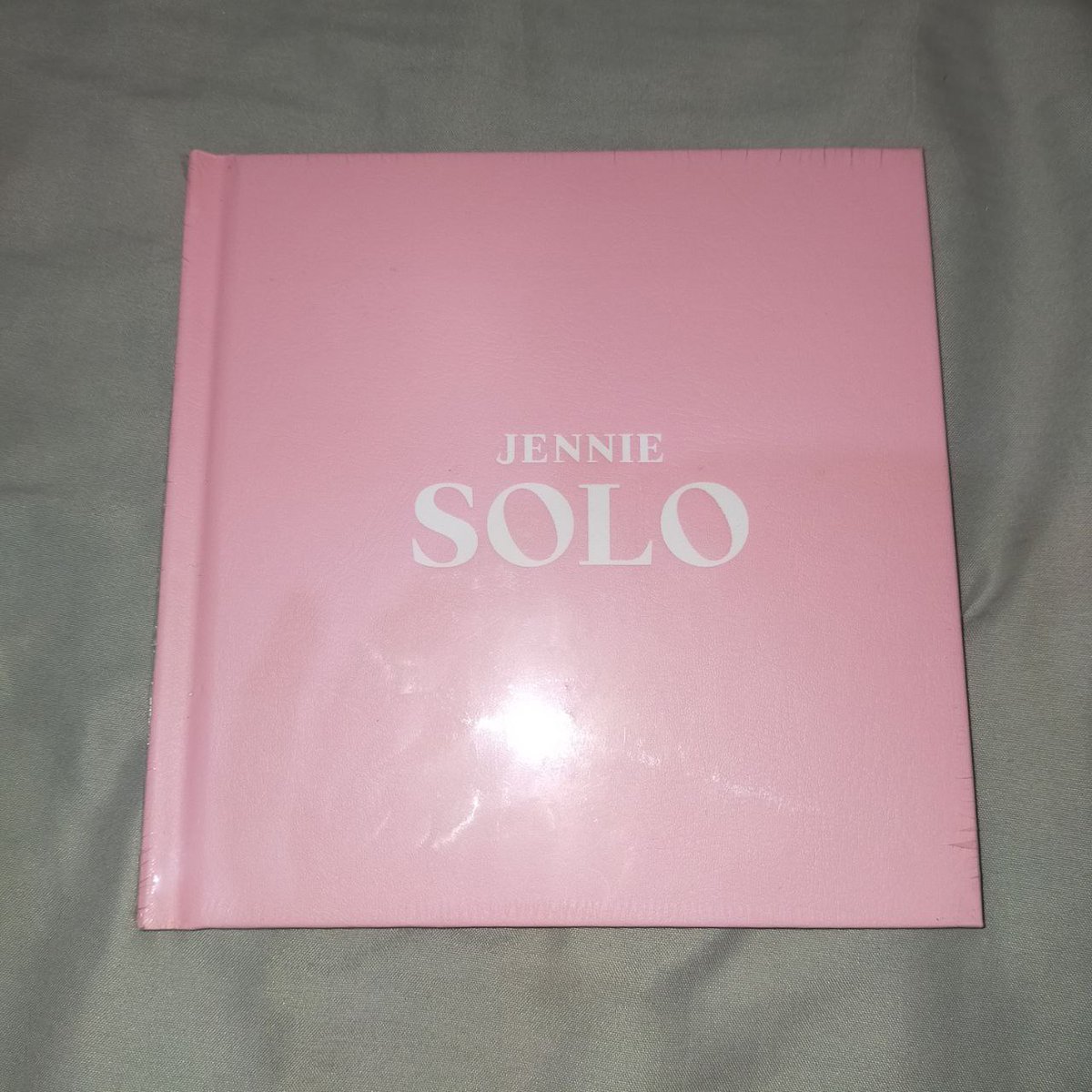 shop_each's tweet photo. wts lfb ph • jennie 'solo' album sealed

~ P600
~ cod is available
~ check out here: https://t.co/748eixGRab https://t.co/Zp21KmlaSQ