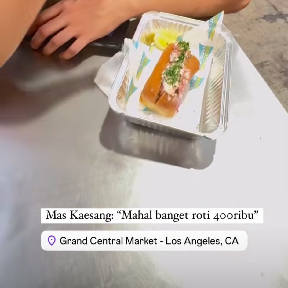 arsalanhere's tweet photo. Life Imitates Art 
(Marie Antoinette x Erina Gudono) https://t.co/eFeSZtst16