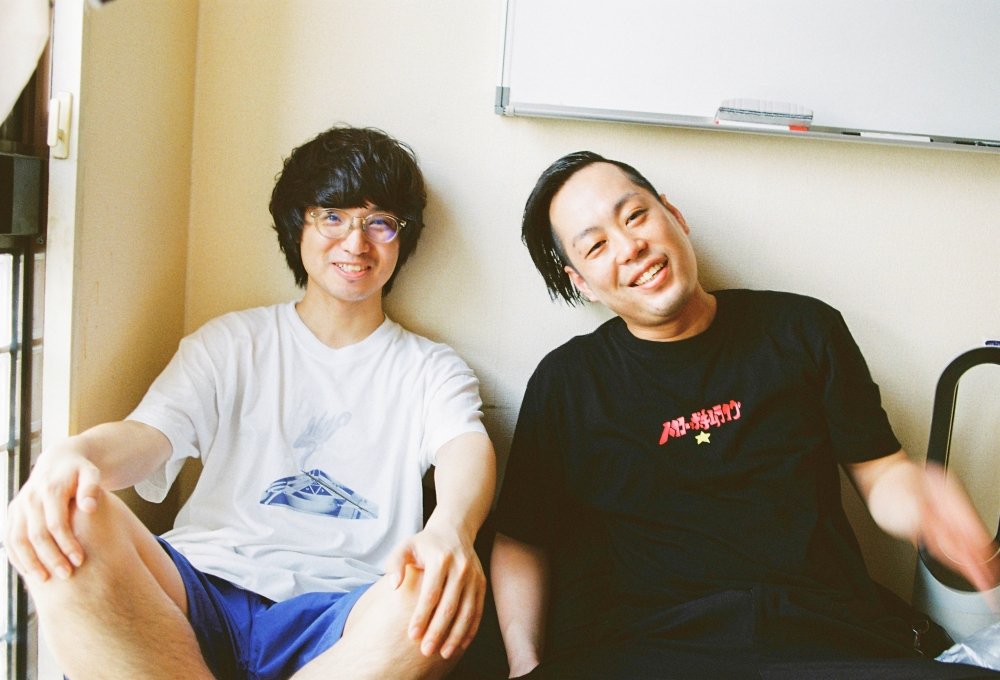 吉本の若手芸人 #エバース サイン入りチェキを1名様にプレゼント