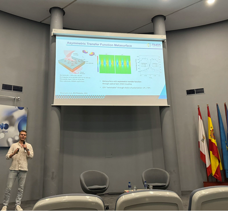 TMOS_ARC's tweet photo. TMOS Flagship Program Manager @LukasLetsGo presented an invited talk at the IEEE conference in Spain this week! https://t.co/3frpRD1LGU