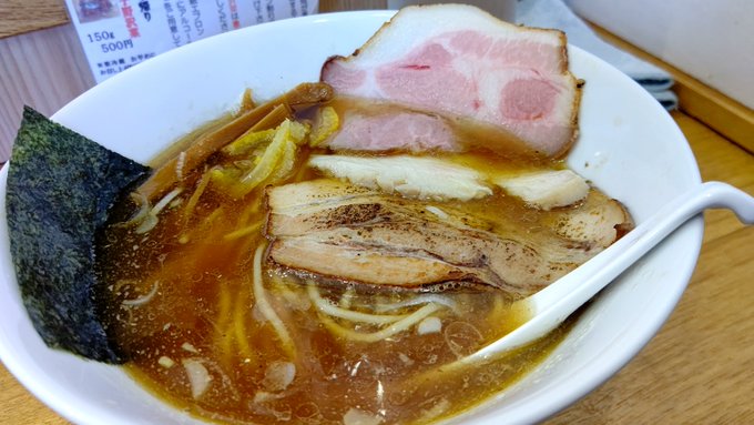 #ラーメンの日 
あのにーちゃんラーメンすきだな… 