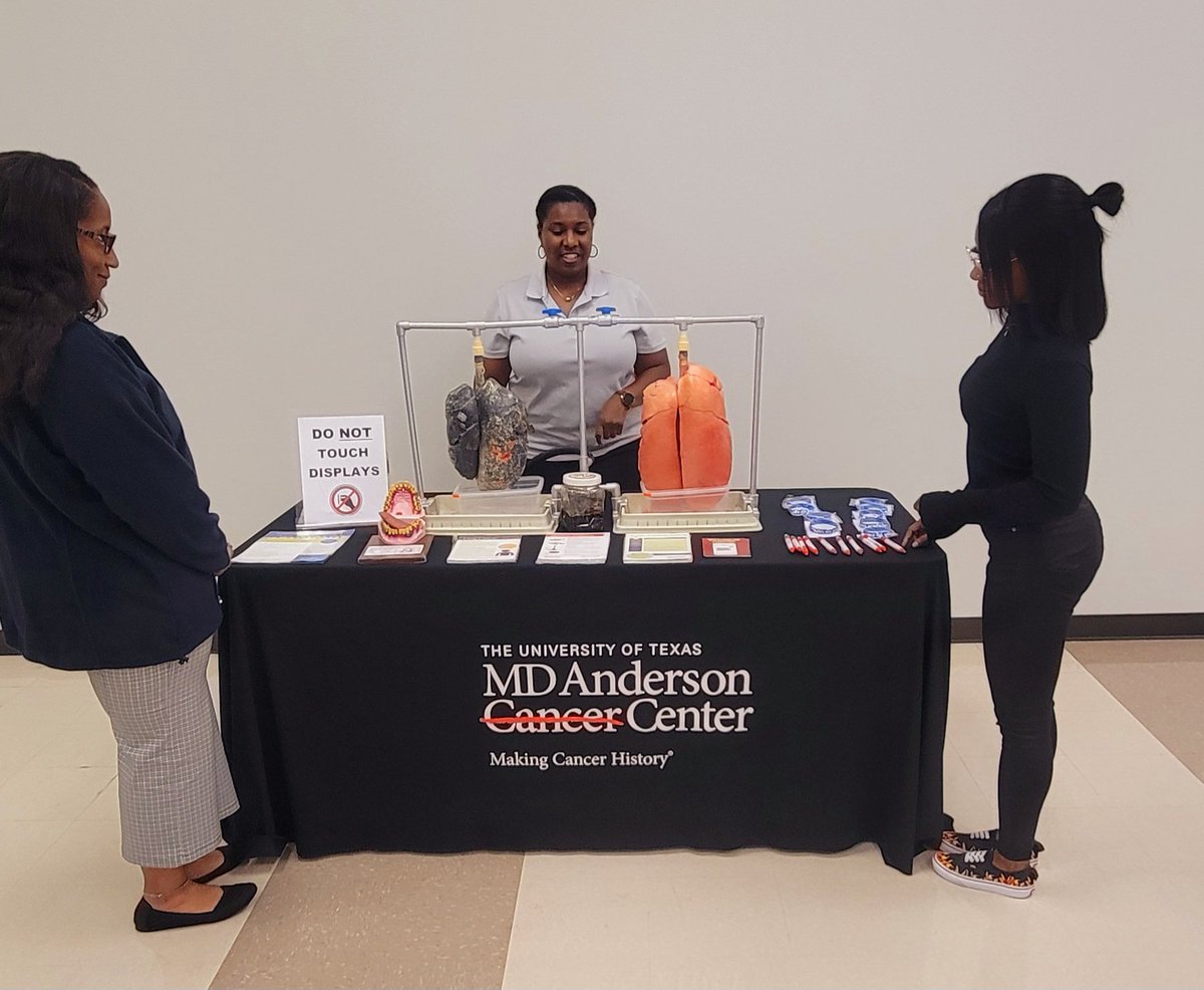 Luvelyo's tweet image. Thank you, @HoustonHealth, for letting @MDAndersonNews join your employees for lunch with a side of tobacco prevention and education. Reducing tobacco use and providing resources so parents can help their kids live addiction-free lives was the goal. Together, we can #EndCancer.