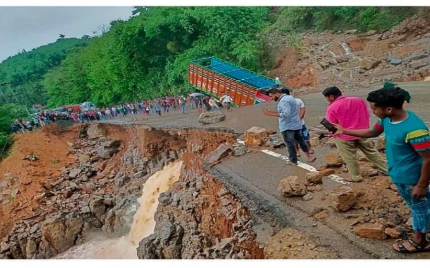 drudayan's tweet image. Only because Tripura has 02 LS seats, that’s why worst flood situation here doesn’t fit into your news, right ? @ZeeNews @indiatvnews @NITIAayog @aajtak @