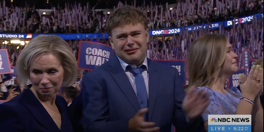I don't cry easily, but as the dad of a teenage son with autism, ADHD &amp; anxiety issues, watching Tim Walz's 17-year-old son(who has a non-verbal learning disorder, ADHD &amp; anxiety disorder)standing up, crying &amp; pointing to the stage telling everyone "that's my dad" just gutted me