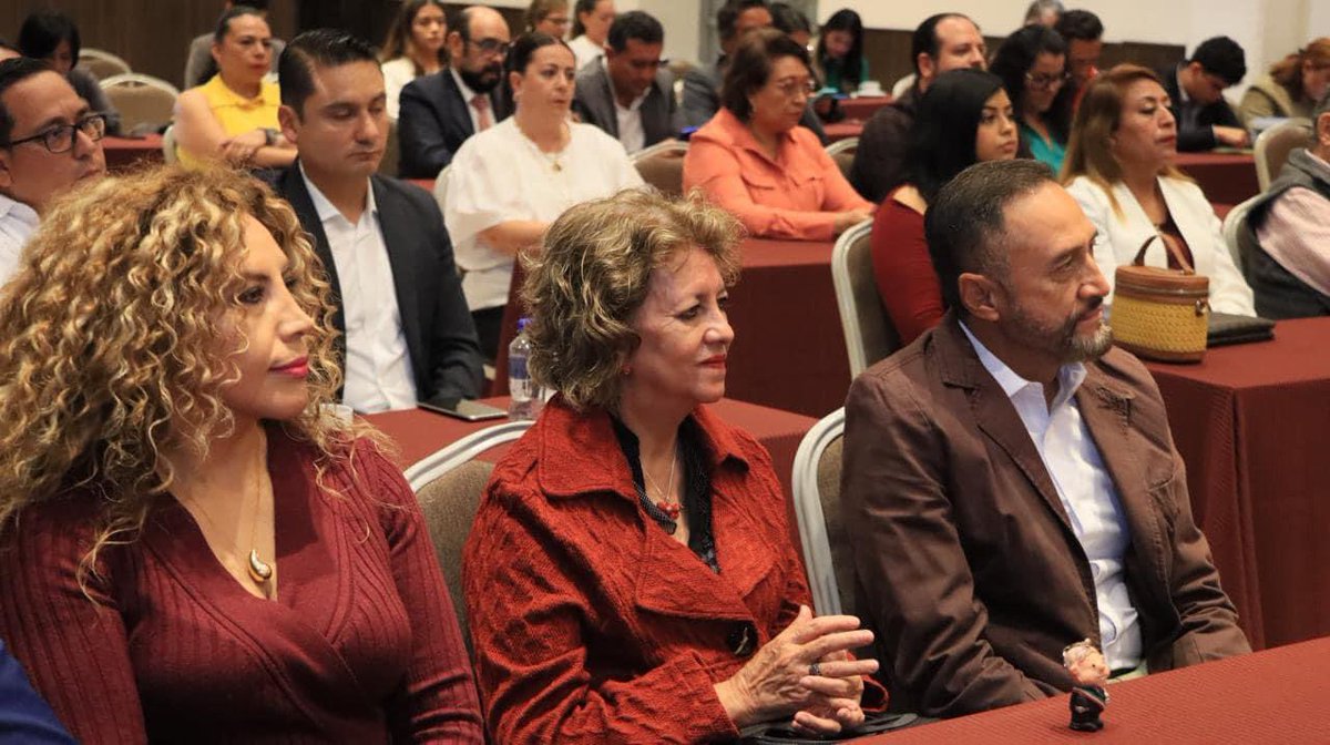 visión Red tweet media