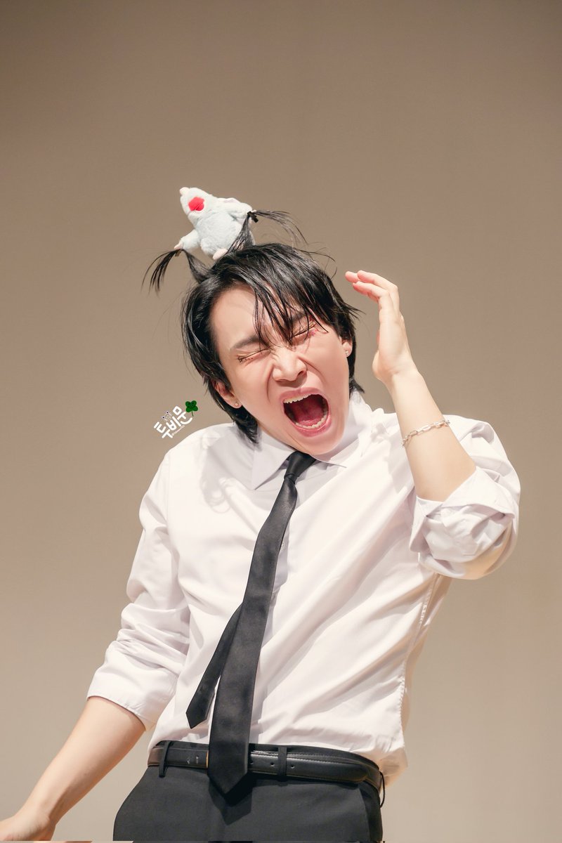 240811 구공탄 팬싸

너무 귀여워ㅠㅠㅠㅠ💙

#서은광 #은광 #구공탄 #비투비 #BTOB <a href="/BTOB_SEKwang/">서은광</a>