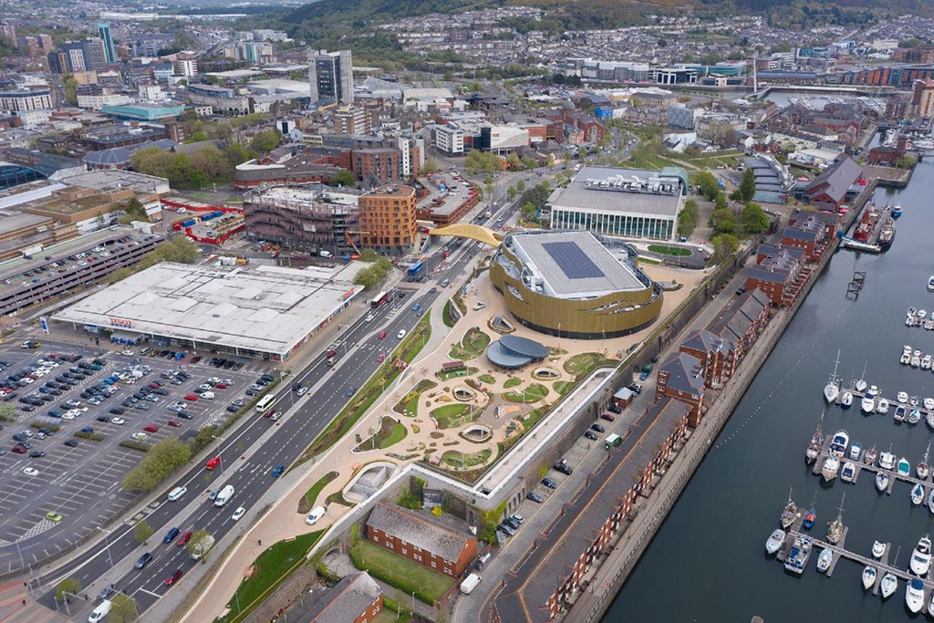 A wonderful stand out project carried out in Swansea, South Wales.
This beautiful aerial view showcasing our NatraTex material from up above, was laid and shared by #TarwaysAsphalte. 
Great Job!
 #NatraTex #SouthWalesViews #AsphaltLaying #alternativetoresin #regeneration