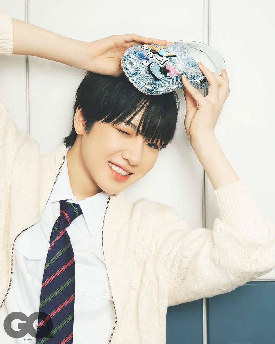 キャップ VARZAR [NCT wish Ryo, Bonek also wears the name of the cross NCT WISH TH on X: