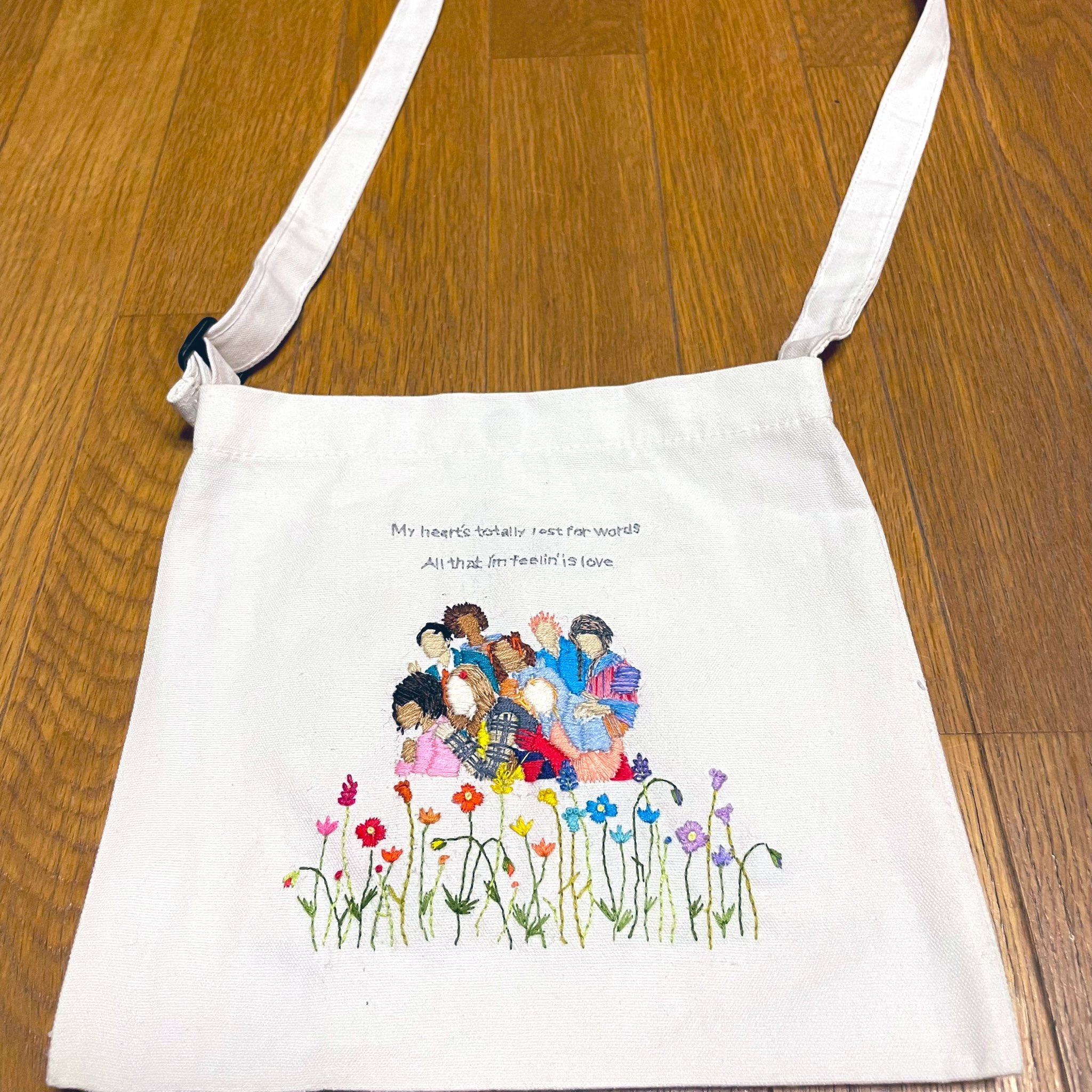 レイヤード風刺繍プルオーバー emago ナチュラル カジュアル