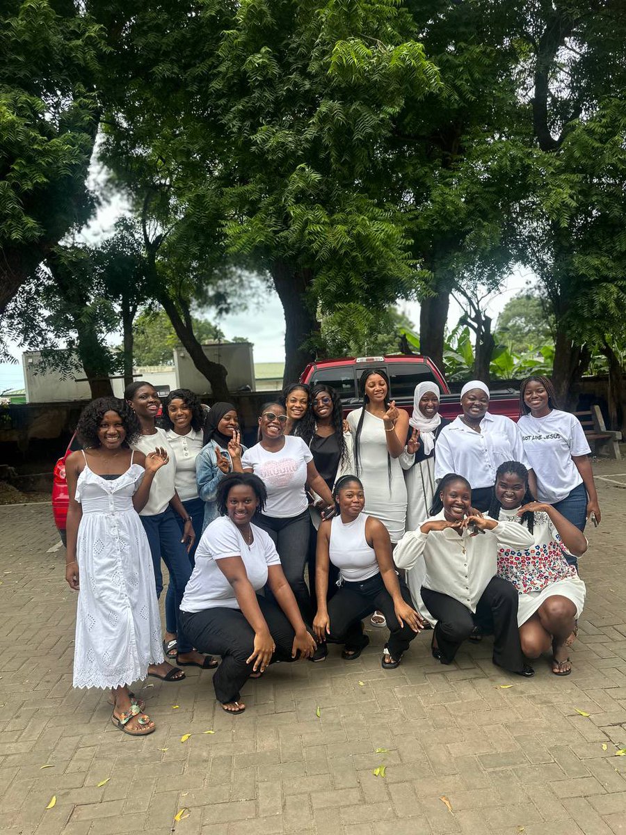 MelssaUG's tweet photo. It’s been a week already 🥹…. Congratulations on being done with your first phase🥳🥳🥳
#Mlab24
#GraceToFinish
#AfaPapa https://t.co/YED9K3n5PS