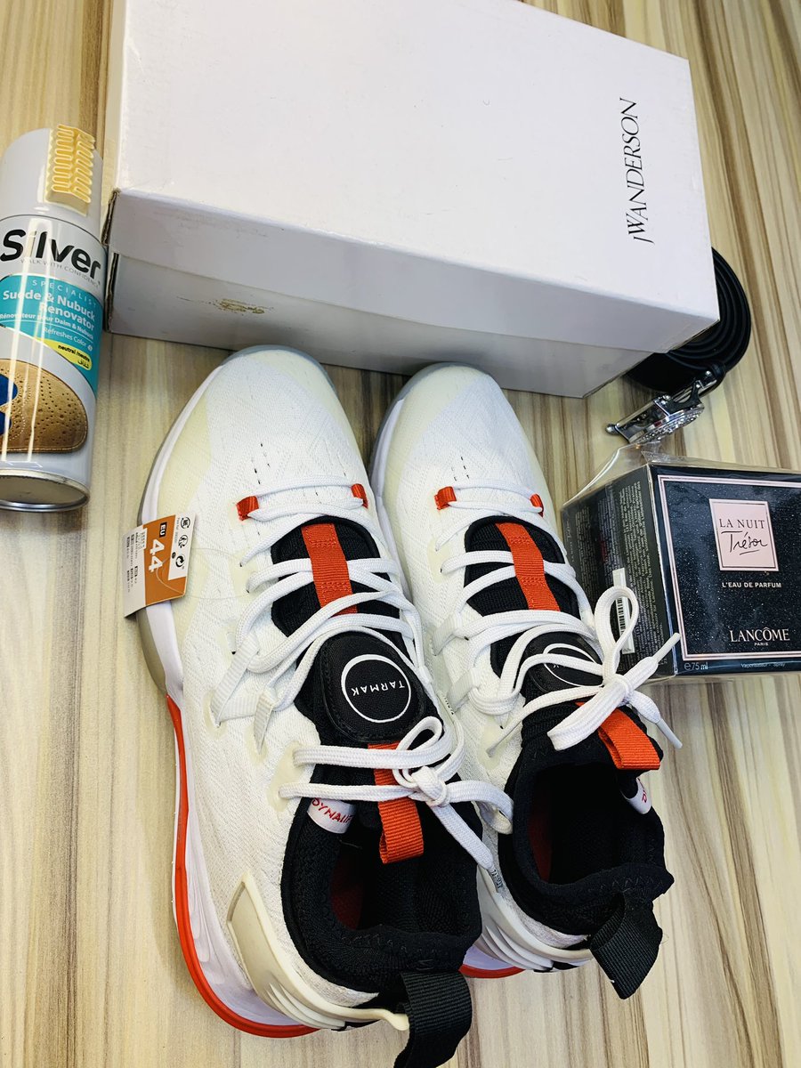 DIAMONDSLook2's tweet image. Tennis américain spécial price
30000Fcfa 
Pointure 44,45,46
Douala livraison et expédition possible 
Rt🙏🏽