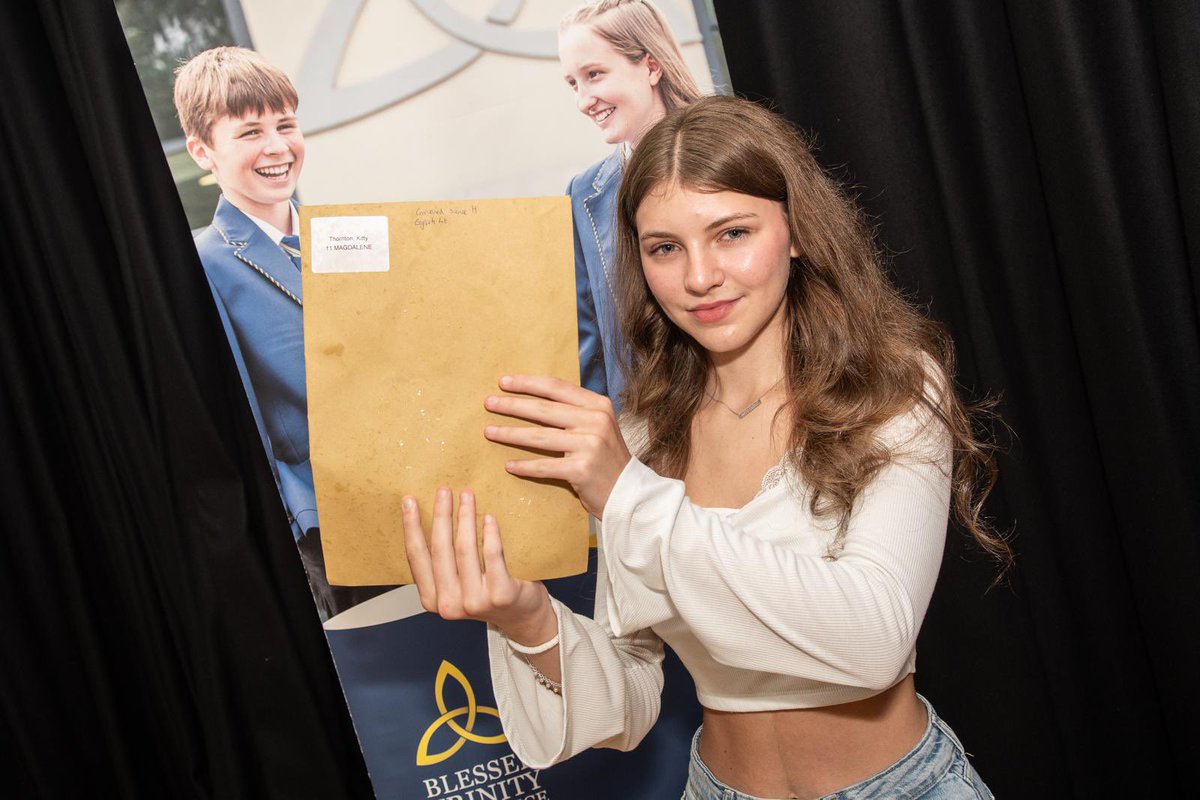 BTRCCinfo's tweet photo. 🌟 Well done to Kitty who celebrated 8 GCSEs including a Grade 9 in RE.

“I am so pleased as I got a Grade 4 in my mocks and worked hard so to get a 9 is amazing.”

Kitty wants to go to @BurnleyCollege to study Maths, Physics and Psychology.

“I want to go into space.” https://t.co/4tpSAAJ686