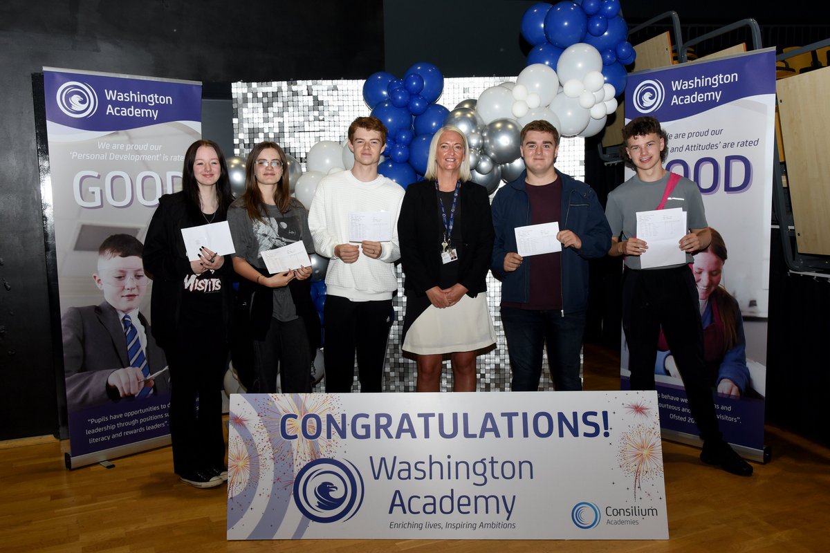 consiliumat's tweet photo. 🎉 Huge congratulations to all our amazing students at 
@WSPost on #GCSEResultsDay 📚✨ 
We’re so proud of your achievements. 

It was extra special this year with @itvtynetees on-site, capturing the excitement and interviewing our incredible students and staff! 🎥 #Proud https://t.co/yE1i7YfJUy