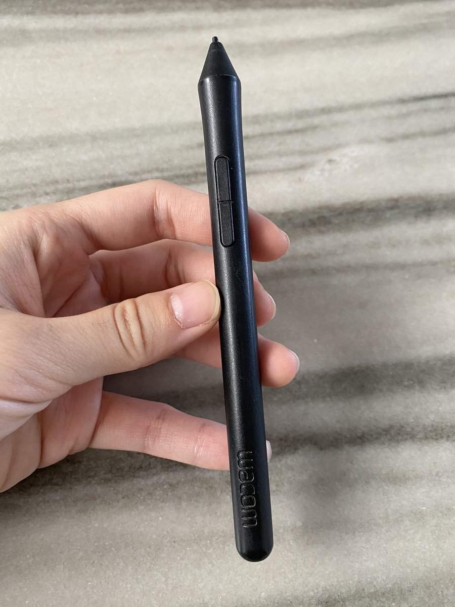 ciellaaa28's tweet photo. ‼️ Help RT please

WTS / want to sell / jual 
Wacom Intuos Draw Blue 

✔️ Kondisi masih sangat bagus
✔️ Lengkap dengan box (pen + tab + USB cable + instruction book) 
✔️ Bisa CO lewat shopee 

Dijual krn sudah tidak dipakai 

✅ Price 750k (bs nego) 

DM if interested 

#zonauang https://t.co/nTwiJMSZqn