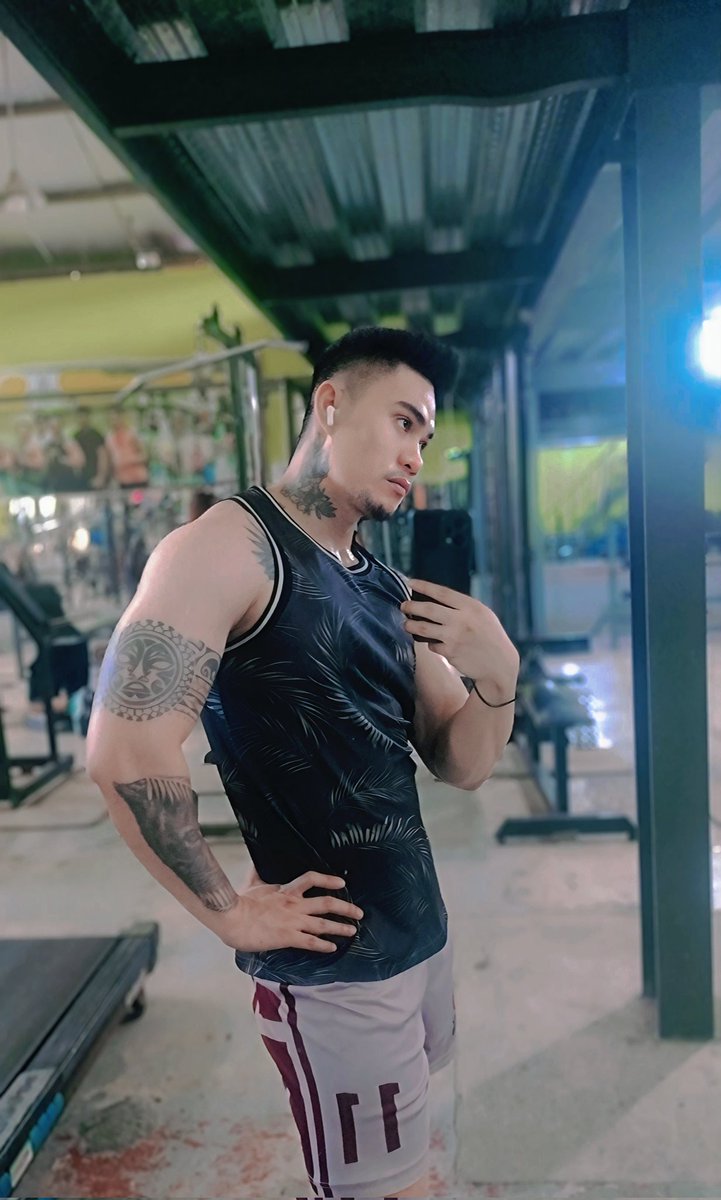 marco199429's tweet photo. #massagetherapistindavao 
#davaomasahista 
#massageindavao 
#fantasyOfMarco
#forhireindavao

➡️Available for hotel and home service.
➡️Available for your relaxing massage.
➡️Available for extra service.
➡️Available for live show.

Contact me on cp no: 09948162862 https://t.co/qEgQ4FcDvW
