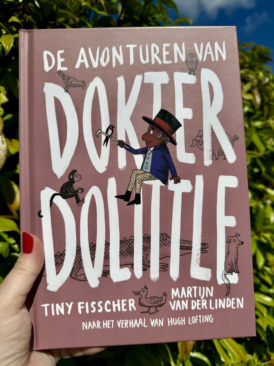 leesknokploeg's tweet photo. Onze @EstherStol las ‘De avonturen van Dokter Dolittle’.
Een boek vol avontuur en fantasie want zeg nou zelf, als je met dieren kunt praten hoor je toch de meest fantastische verhalen!
@UitgeverijVolt
#partner #samenwerking #dierendokter #langzullenwelezen #leesbevordering https://t.co/MDYXgMLiOi