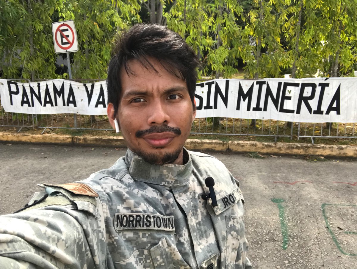 varga_3's tweet photo. #Panamavalemássinminería esta es la foto cuando estuve en el campamento antiminero luchando x el país haciendo vigilia día/noche VS First Quantum mucho en el país no saben pero soy uno d los  integrante q dio a todo a favor del país en q se hiciera justicia x los daños ocasionado https://t.co/21aS8O7dRj