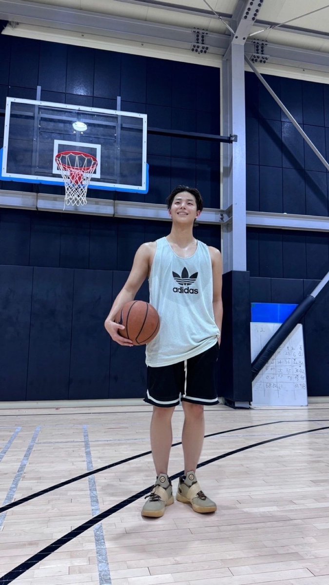 240822 손준형 인스타그램스토리
청춘영화 뚝딱

그래서 스포라고?

#손준형 #고스트나인 #GHOST9 #SONJUNHYUNG