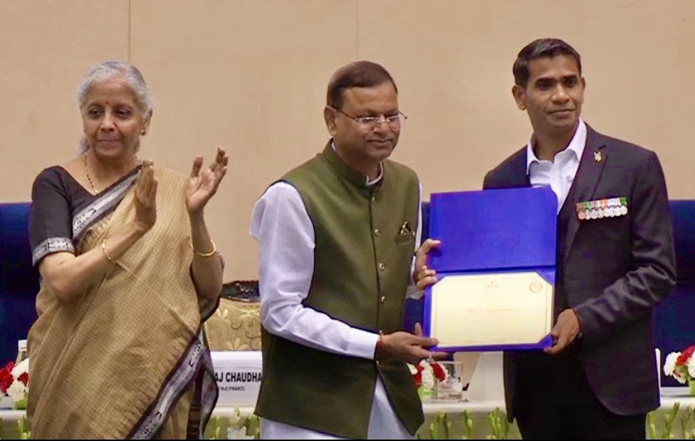 Lt Colonel Pradeep Arya I.R.S. SHAURYA CHAKRA, VSM (@shouryarya) on Twitter photo 165th Year of Income-Tax, 2024 :
Honoured by Finance Ministry !
Central Board of Direct Taxes (CBDT) felicitated officials for Excellence & Meritorious Service
We are ensuring improved taxpayer experience by being fair & friendly
<a href="/FinMinIndia/">Ministry of Finance</a>
<a href="/nsitharamanoffc/">Nirmala Sitharaman Office</a>
<a href="/mppchaudhary/">Pankaj Chaudhary</a> 165th Year of Income-Tax, 2024 :
Honoured by Finance Ministry !
Central Board of Direct Taxes (CBDT) felicitated officials for Excellence & Meritorious Service
We are ensuring improved taxpayer experience by being fair & friendly
<a href="/FinMinIndia/">Ministry of Finance</a>
<a href="/nsitharamanoffc/">Nirmala Sitharaman Office</a>
<a href="/mppchaudhary/">Pankaj Chaudhary</a>