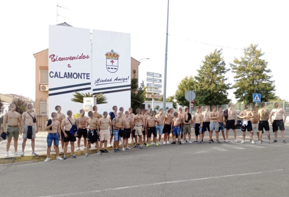 <a href="/BadajozUltras/">Ultras Badajoz</a> varias horas sin Policía cerca de la ciudad del eterno rival. Calamonte-CD BADAJOZ