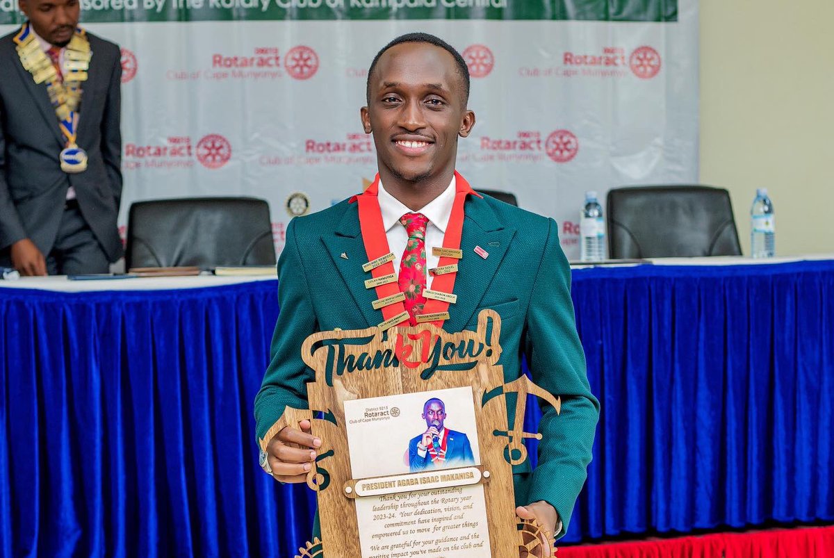 zacmakanisa's tweet image. Looking back at the time I joined Rotaract and @TheAnchors1 4 years ago, I must say it’s quite a remarkable experience worth being proud and grateful for. 
I have served as a Fundraising chair, Club Secretary and honored to serve as President of my club.  
#ItsTimeToJoinRotaract