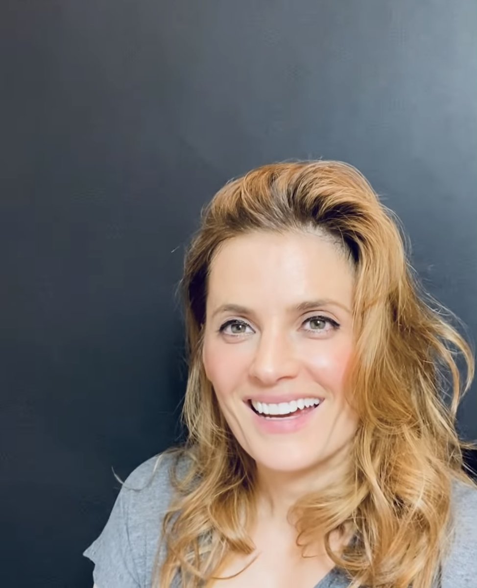 I had forgotten how pretty Stana Katic’s eyes are😍