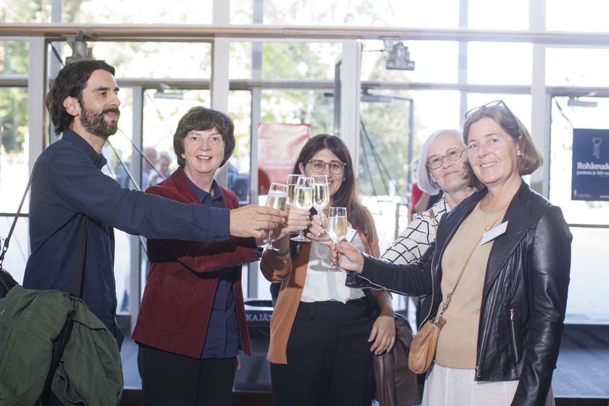 Kippis (cheers)!
We hope you enjoyed your first day of the conference. More discussions and more opportunities for kippis today!

#SIG14JYU24