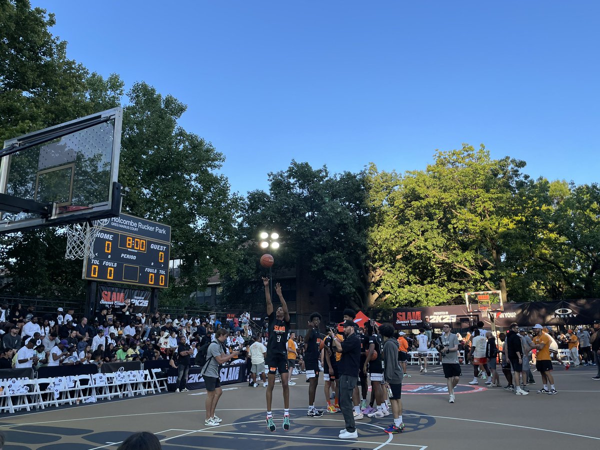 RDCHNGaming tweet media